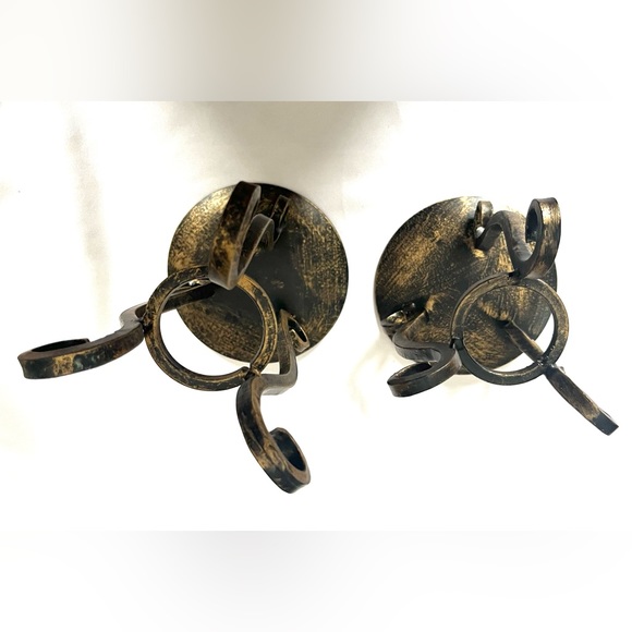 Vintage Brass Candle Holders- set of 2 - Picture 6 of 7